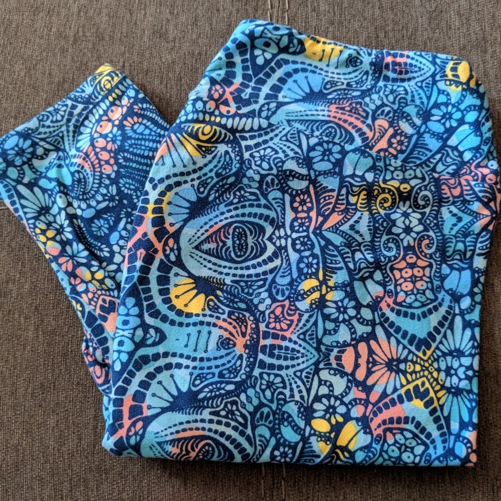 Lularoe Blue OS Leggings